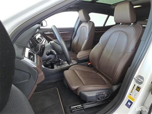 2022 BMW X2 sDrive28i