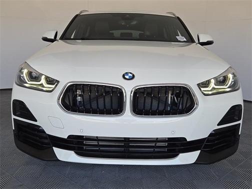 2022 BMW X2 sDrive28i