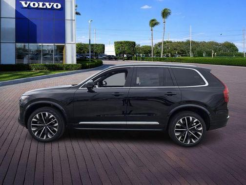 Onyx Black Metallic 2026 Volvo XC90 B6 Plus 7-Seater
