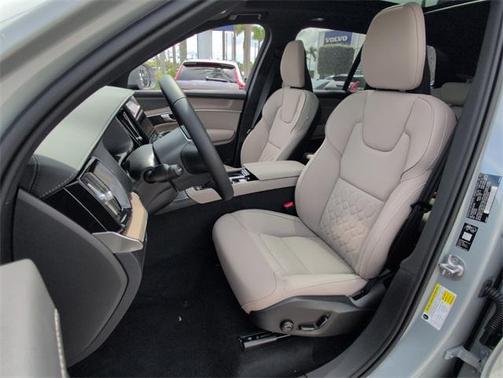 2026 Volvo XC90 Plug-In Hybrid T8 Plus 7-Seater