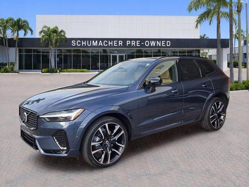 Denim Blue Metallic 2024 Volvo XC60 B5 Ultimate Dark Theme