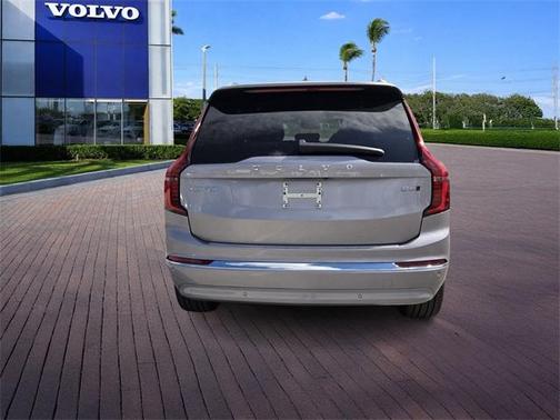 2026 Volvo XC90 B6 Plus 7-Seater