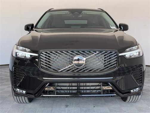 2026 Volvo XC60 B5 Core