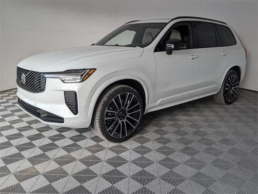 2026 Volvo XC90 B6 Ultra Dark Theme 7-Seater