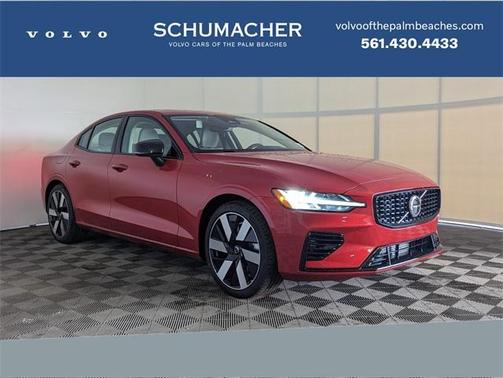 2024 Volvo S60 Recharge Plug-In Hybrid T8 Core Dark Theme