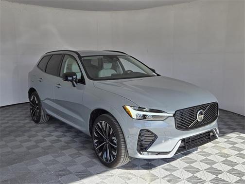 2026 Volvo XC60 B5 Ultra