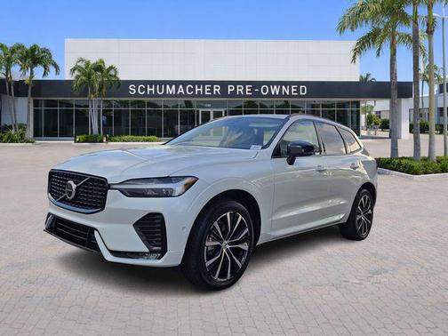 Crystal White Metallic 2024 Volvo XC60 B5 Plus Dark Theme