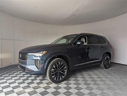 2026 Volvo XC90 B6 Ultra 7-Seater