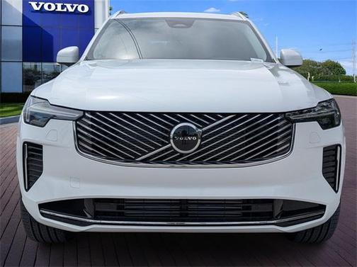 2026 Volvo XC90 Plug-In Hybrid T8 Core