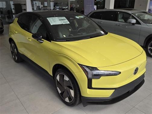 2025 Volvo EX30 Twin Motor Plus