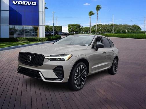 2026 Volvo XC60 B5 Ultra