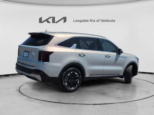 Ivory Silver 2026 Kia Sorento S