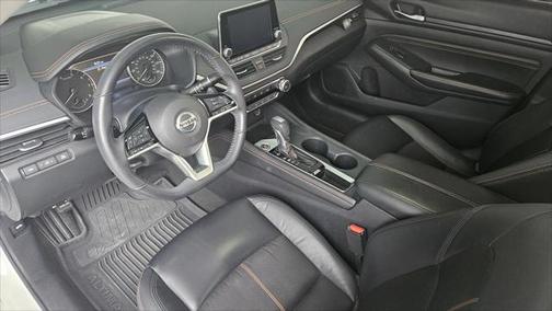 2021 Nissan Altima SR FWD