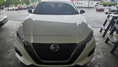 2021 Nissan Altima SR FWD