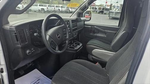 2023 GMC Savana 2500 Work Van