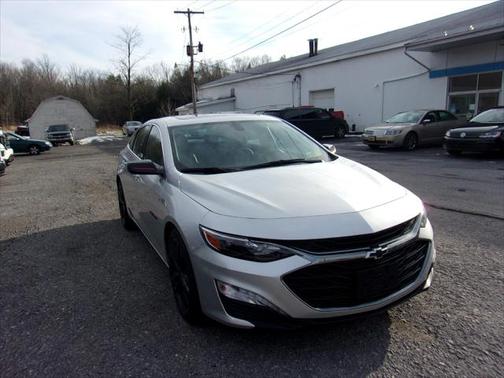 2022 Chevrolet Malibu FWD LT