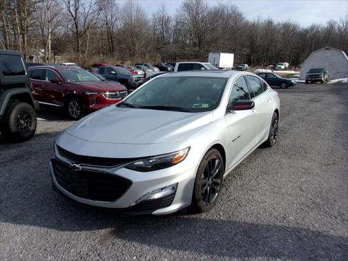 2022 Chevrolet Malibu FWD LT