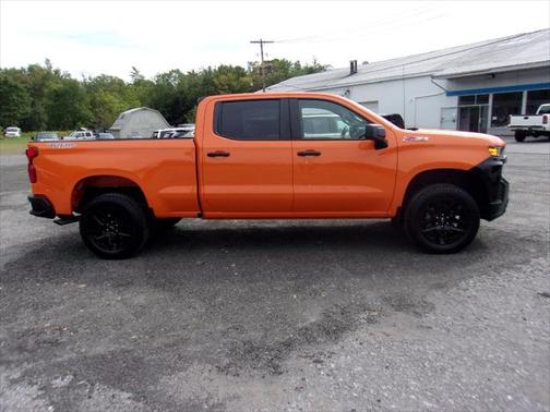 2022 Chevrolet Silverado 1500 Custom Trail Boss