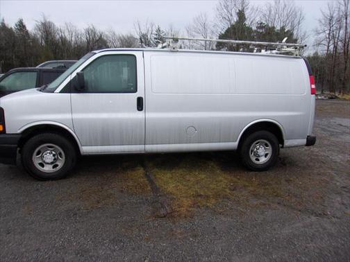 2017 Chevrolet Express 2500 Work Van