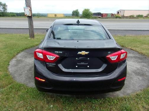 2016 Chevrolet Cruze LT Auto