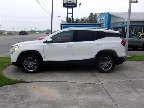 2022 GMC Terrain SLT