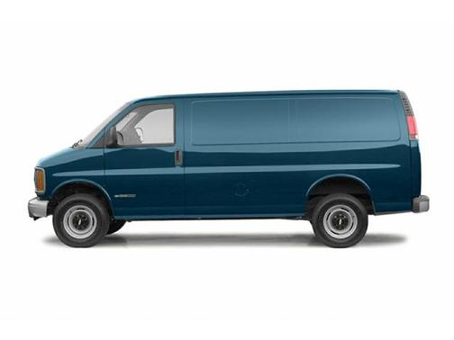 2002 Chevrolet Express 1500 Base