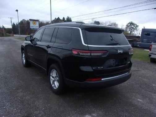 2022 Jeep Grand Cherokee L Laredo
