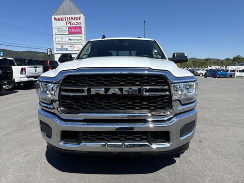 Bright White Clearcoat 2020 RAM 2500 Tradesman Crew Cab 4X4 6'4' Box