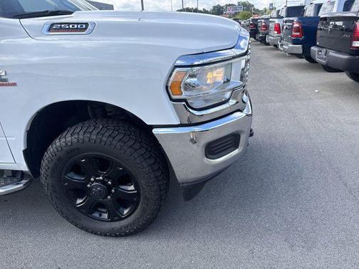 2021 RAM 2500 Big Horn Crew Cab 4x4 6'4' Box