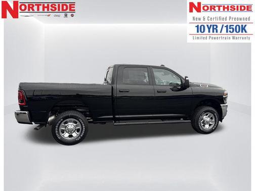 2026 RAM 2500 Tradesman Crew Cab 4x4 6'4' Box