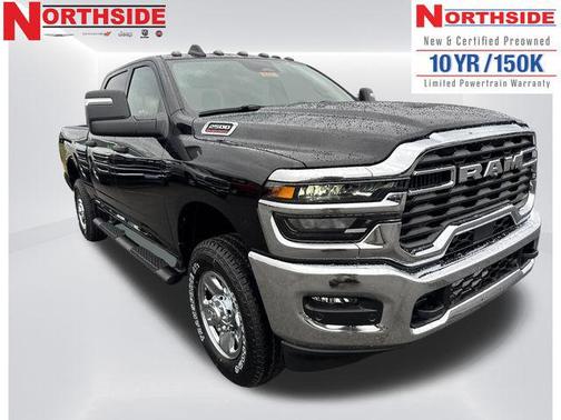 2026 RAM 2500 Tradesman Crew Cab 4x4 6'4' Box