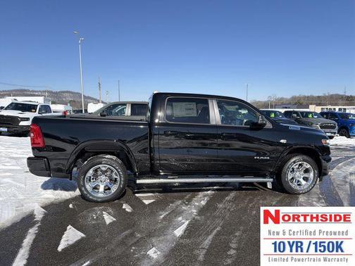 Diamond Black Crystal Pearlcoat 2026 RAM 1500 Big Horn/Lone Star