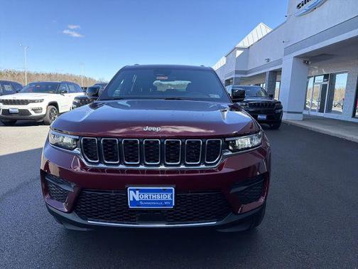 Velvet Red Pearlcoat 2026 Jeep Grand Cherokee Altitude