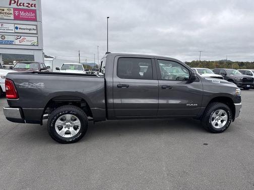 Granite Crystal Metallic Clearcoat 2026 RAM 1500 Tradesman