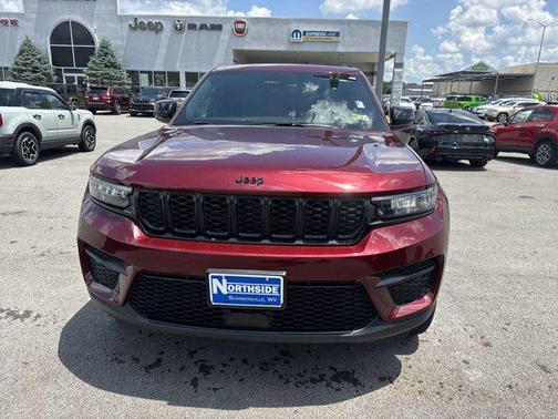 2024 Jeep Grand Cherokee Altitude