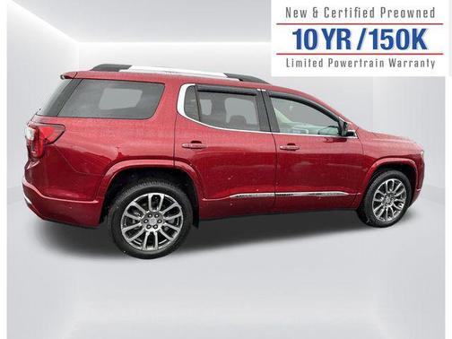 2023 GMC Acadia Denali