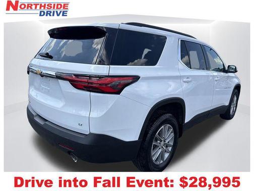 2023 Chevrolet Traverse LT Leather