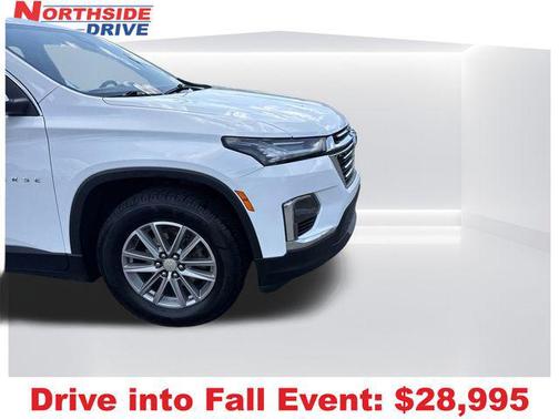 2023 Chevrolet Traverse LT Leather