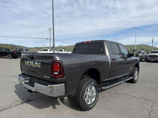 Granite Crystal Metallic Clearcoat 2026 RAM 2500 Big Horn Crew Cab 4x4 6'4' Box