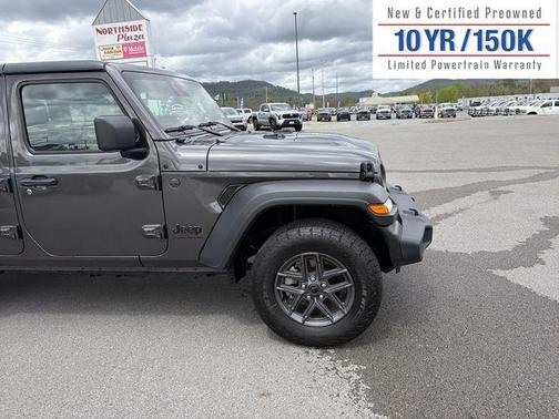 Granite Crystal Metallic Clearcoat 2025 Jeep Wrangler Sport S