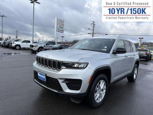 2025 Jeep Grand Cherokee Laredo