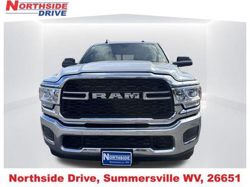 2022 RAM 2500 Tradesman Crew Cab 4x4 6'4' Box