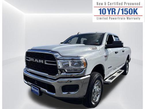 2022 RAM 2500 Tradesman Crew Cab 4x4 6'4' Box