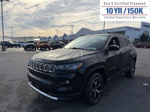Diamond Black Crystal Pearlcoat 2025 Jeep Compass Limited