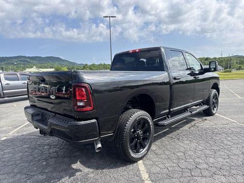 2025 RAM 2500 Big Horn Crew Cab 4x4 6'4' Box