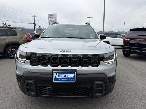 Silver Zynith Clearcoat 2026 Jeep Cherokee Limited