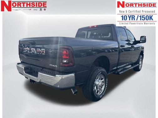 2026 RAM 2500 Tradesman Crew Cab 4x4 6'4' Box