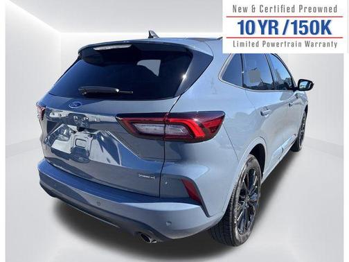 2025 Ford Escape ST-Line Elite