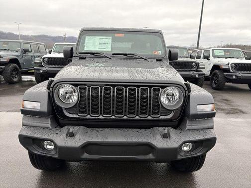 Black Clearcoat 2026 Jeep Wrangler Sport