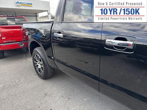 2020 Nissan Titan SV